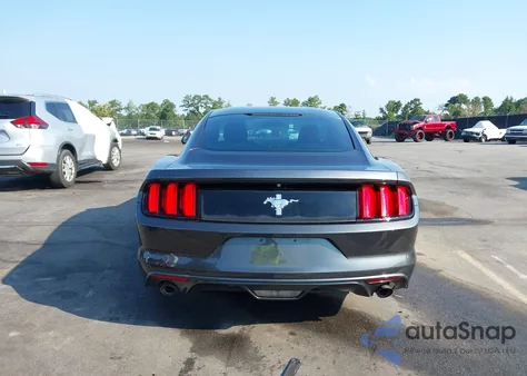 2015 Ford Mustang z USA, uszkodzony, nr VIN 1FA6P8AM2F5347921